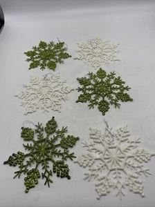 Adorno de árbol de Navidad copo de nieve verde 6 piezas blanco brillo 5,75" vintage vacaciones - Imagen 1 de 6