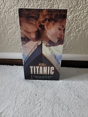 Titanic (VHS, 1998, 2-Tape Set, Pan-and-Scan) Great Condition Titanic Movie - Image 1 of 4