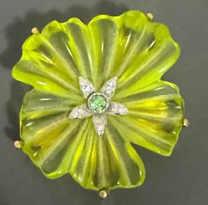 Vtg Brooch Lime Green Lucite Flower Rhinestone Center Signed WC W For Weingeroff - Picture 1 of 14