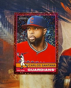 2025 Topps Heritage - Carlos Santana #233 Chrome Burgandy Sparkle Refractor - Picture 1 of 2