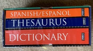 The New International Webster’s Pocket Reference Library Set & Free Calculator! - Bild 1 von 6