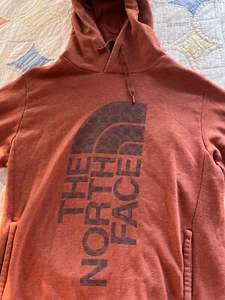 The North Face Hooded Pullover Mens Sweatshirt Size L Red Hoodie Pocket - Picture 1 of 3
