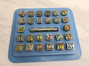 Juego completo de estampillas de herramientas de cuero alfabeto vintage Craftool 1/2" - Imagen 1 de 15