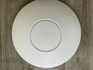 UniFi U6 LR WiFi Access Point - Bild 1 von 2