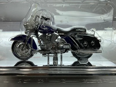 Harley-Davidson Road King Classic 2000 FLHRC Maisto 1:18 - ¡Belleza púrpura! Foto 1 de 4