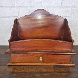 Vintage 20th Century Scalloped Wooden Letter Rack / Desk Tidy/ Desk Organiser - Picture 1 of 10
