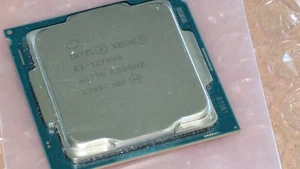 Intel Xeon E3-1270v6 3.8GHz 4 Core SR326 CPU Processor - Picture 1 of 1