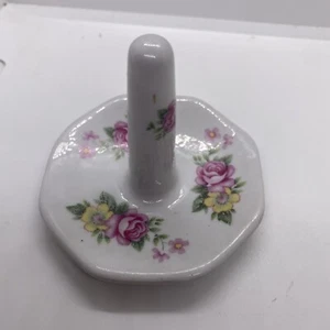 Ceramic Ring & Jewelry Holder White with Flower Pattern- 3 in Tall - Picture 1 of 6