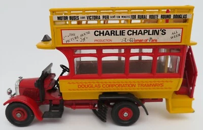 CORGI 1987 1/43 THORNYCROFT DOUBLE-DECK BUS ILE DE MAN CHARLIE CHAPLIN'S #C858/2 - Photo 1/4