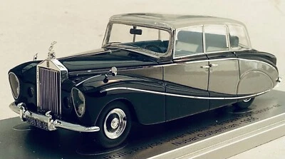 Kess Rolls 1956 Royce Silver Wraith Perspex Top Ex Nubar Gulbenkian Black/Silver - Image 1 of 4