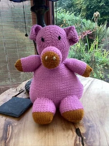 Neues handgestricktes rosa Schwein, Stofftier, Dekoration, ideales Maskottchen - Bild 1 von 7
