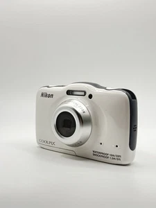 Nikon Digital Camera Coolpix S32 13.2 MP 3X Zoom White Waterproof Shockproof ✅✅ - Picture 1 of 5