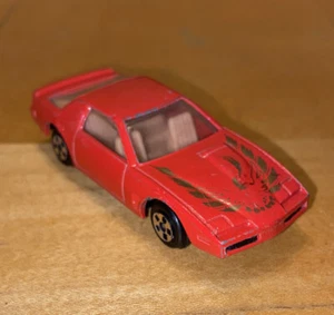 Yatming vintage Firebird TRANS AM HONG KONG senza marchio raro auto vecchia originale oro - Foto 1 di 7