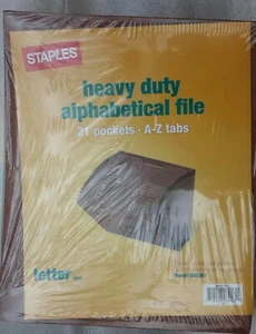 Staples Item #595367**.  Expanding File A-Z Index Letter Size 21-Pockets Brown - Picture 1 of 2