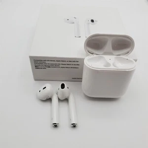 Apple AirPods (2nd Generation) Wireless Earbuds with Lightning Charging Case - Zdjęcie 1 z 4