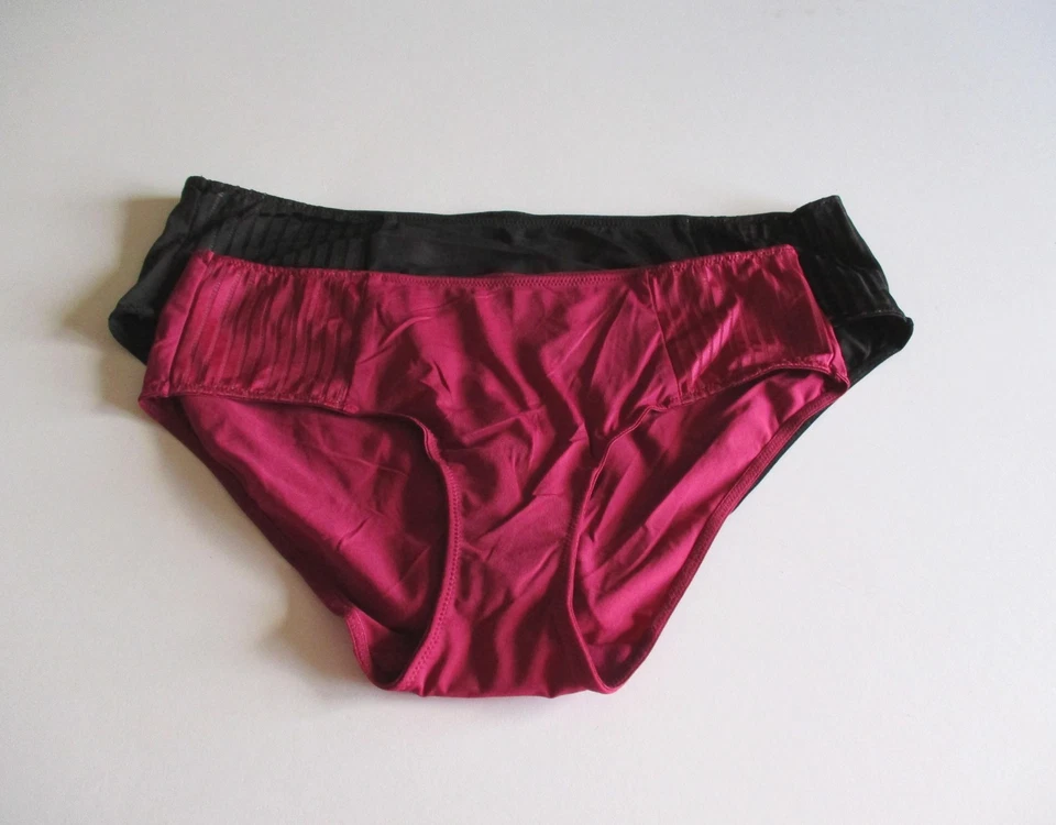 Natori Glare Girl Brief Panty 752125  Plum/Seashell S, Black L MSRP $ 30.00 NWT - Image 1 of 1