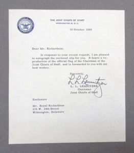 Carta escrita firmada y autógrafo adicional de General Lyman L. Lemnitzer - Imagen 1 de 4