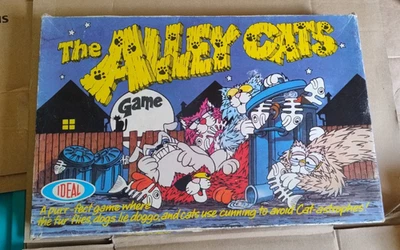 The Alley Cats Vintage Board Game 1976 By Ideal Games 100% Complete - Image 1 of 4