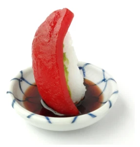 Original Lebensmittelprobe Tsumami Sushi Thunfisch Maguro Replik Fake Food Handarbeit - Bild 1 von 8