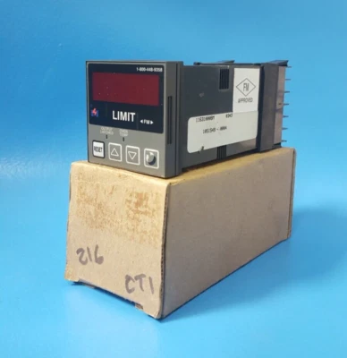 TEMPERATURE CONTROLLER, N6702-Z210000-S96, BLUE M - Image 1 of 4