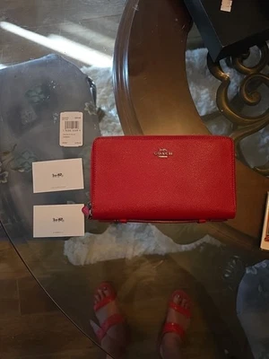 Organizador de Viaje Coach Doble Cremallera Cuero Rojo F23334 Nuevo con Etiquetas, Nuevo Foto 1 de 4