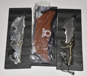 God Of War Kratos's Blades Of Chaos All-metal Wall Decor Swords - Picture 1 of 2