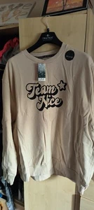 BNWT LADIES CHRISTMAS SWEATER "TEAM NICE" SIZE 24-26 - Picture 1 of 2
