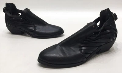 Botines Forever 21 para mujer de cuero negro con tiras talla 5,5 Foto 1 de 4