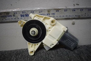 2014-2016 MERCEDES BENZ E CLASS WINDOW MOTOR FACTORY OEM - Picture 1 of 5