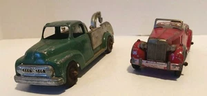 Hubley Wrecker No. 452 and Hubley MG No. 432 - Picture 1 of 10