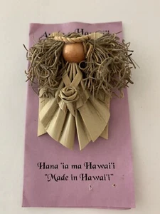 New Vintage Angel Of Hawaii Pin Hand Made In Hawai’i Lauhala And Spanish Moss - Picture 1 of 8