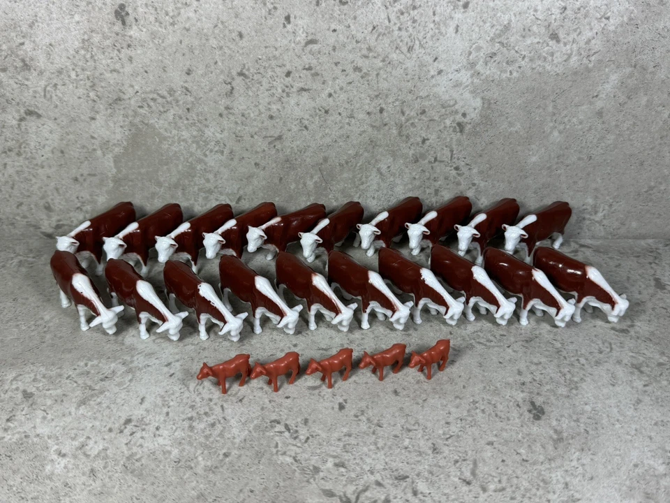 Lote de (25) ganado Hereford con terneros 1/64 Ertl Foto 1 de 1