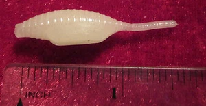  1 1/2 inch Tail Grub,GLO-WHITE, Fishing lures(100  Count Lot) - Picture 1 of 3