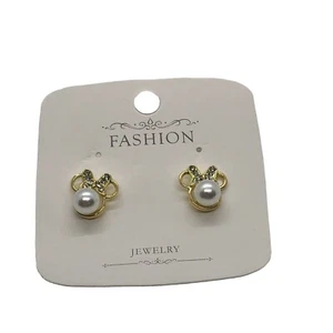 Bow Heart Stud Earrings 0.5” Faux Pearl Glass Casual Fashion Women’s Girls’ - Picture 1 of 13