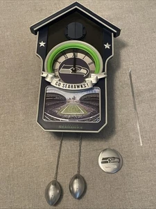 Bradford Exchange SEATTLE SEAHAWKS Cuckoo Clock Limited Edition #’d - Picture 1 of 9
