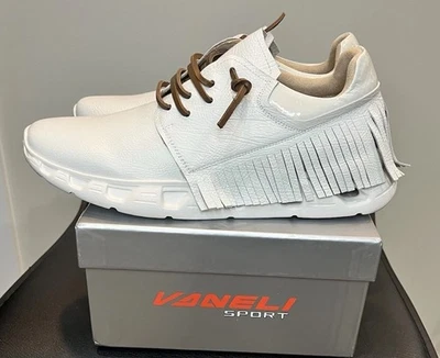 Zapatillas con cordones Vaneli Sport Alvina blancas con flecos para mujer talla 7,5 nuevas con etiquetas Foto 1 de 4