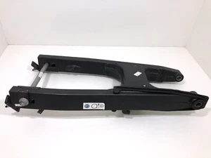 Rear wheel swingarm Honda CBF 1000 F 2010 2013 - Picture 1 of 18