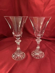 Set 2 bicchieri da vino Mikasa Stratton con gambo sfaccettato quantità 7” disponibili - Foto 1 di 24