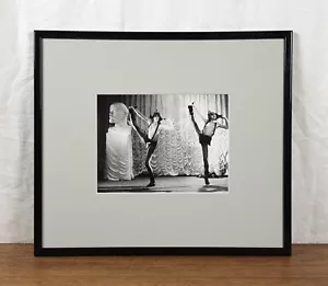 Can Can Dance, Foto de Historia, Foto Desnudo, Lenin y Mujer Desnudo, Zyubritsky - Imagen 1 de 6