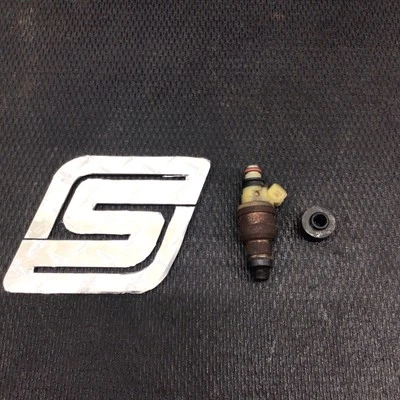 Inyector de combustible AT 6G72 (SOHC) Dodge Stealth Base 1993 Foto 1 de 4