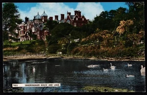 Sandringham Haus und Lake Norfolk H. Coates Postkarte - Bild 1 von 2