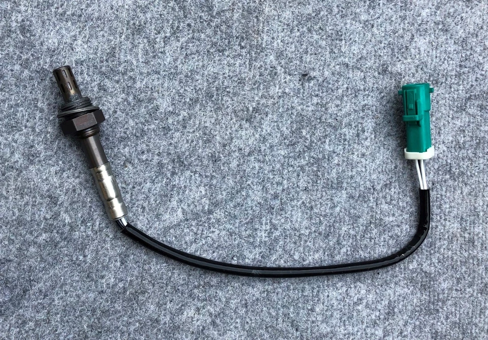 Sonda lambda anteriore originale Aston Martin DB7 6 cilindri nuova 37-84200 - Immagine 1 di 1