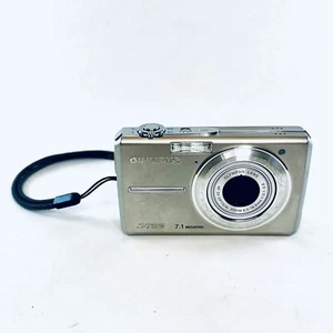 Olympus X-785 Compact Digital Camera 7.1MP, Silver - SHIPS FREE! - Imagen 1 de 5
