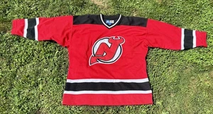 Vintage Starter NHL New Jersey Devils Hockey Jersey Size Youth L/XL - Picture 1 of 11