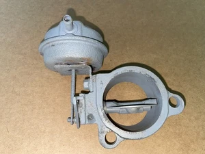 Corvette Exhaust Manifold Pre Heat Riser EFE butterfly Valve spacer 80-81 Damage - Picture 1 of 11