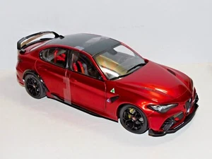 SOLIDO ALFA ROMEO GIULIA GTAm 2021 METALLIC RED 1/18 SCALE S1806901 - Picture 1 of 9