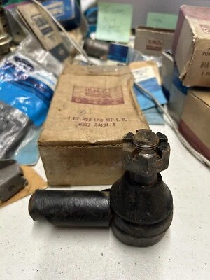 NOS Tie Rod End L.H. 1953 1954 1955 1956 Ford Truck F-750 F-C-500 C-750 C-800 - Image 1 of 3