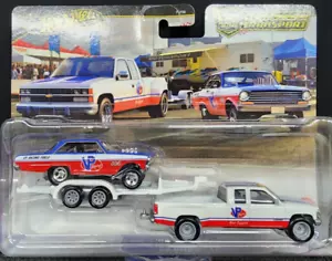HOTWHEELS Car Culture Team Transport #68 Chevy Nova & Chevy Silverado 3500 1:64 - Bild 1 von 3