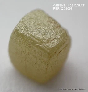CUBE SHAPE NATURAL DIAMONDS GENUINE DIAMONDS REAL DIAMONDS OUT FROM DIAMOND MINE - Picture 1 of 1