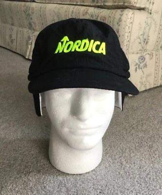 Sombrero nórdico vintage Yupoong negro talla única con orejeras logotipo bordado Corea Foto 1 de 4